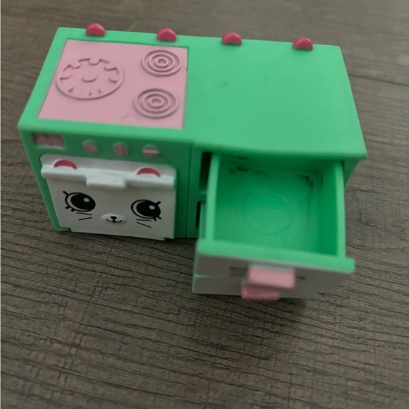 29 Shopkin Figures - Picture 3 of 3